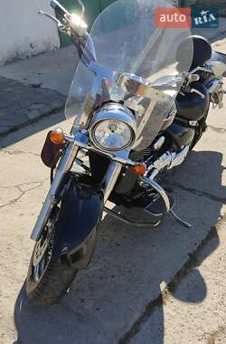 Мотоцикл Классик Suzuki Intruder 400 2005 в 
