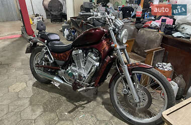 Мотоцикл Чоппер Suzuki Intruder 400 2002 в Ичне