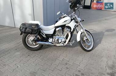 Мотоцикл Чоппер Suzuki Intruder 800 2000 в Бородянке