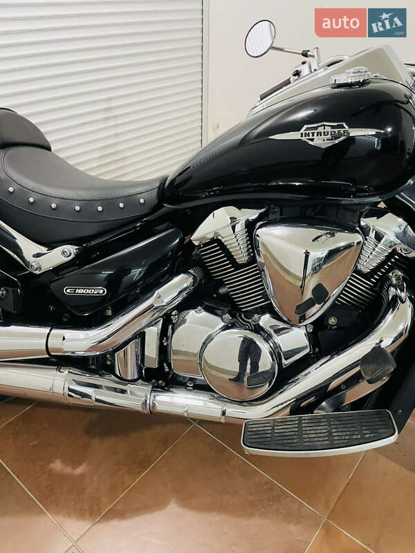 Мотоцикл Круизер Suzuki Intruder M 1800R 2010 в Киеве