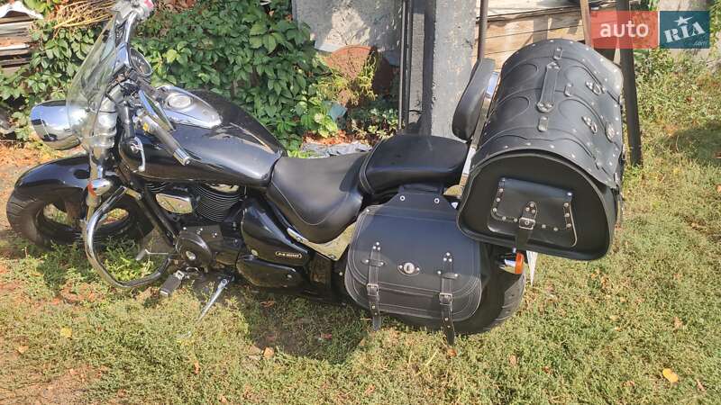 Мотоцикл Круизер Suzuki Intruder M800 2006 в Вишневом фото 18 Мотоцикл Круизер Suzuki Intruder M800 2006 в Вишневом