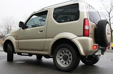 Внедорожник / Кроссовер Suzuki Jimny 2010 в 