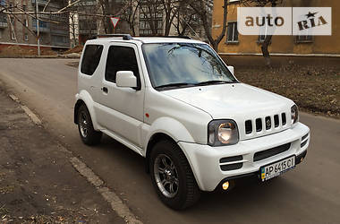Внедорожник / Кроссовер Suzuki Jimny 2010 в 