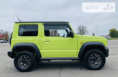 Внедорожник / Кроссовер Suzuki Jimny 2019 в Киеве