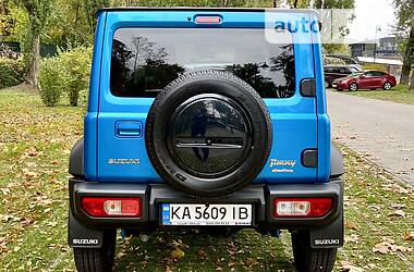 Позашляховик / Кросовер Suzuki Jimny 2021 в 