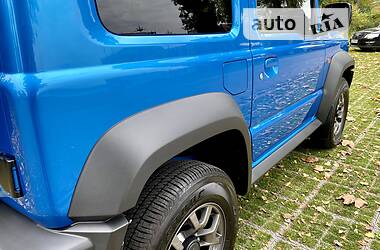 Позашляховик / Кросовер Suzuki Jimny 2021 в 