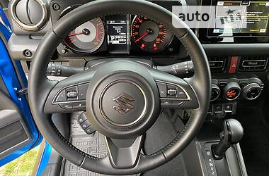 Позашляховик / Кросовер Suzuki Jimny 2021 в 