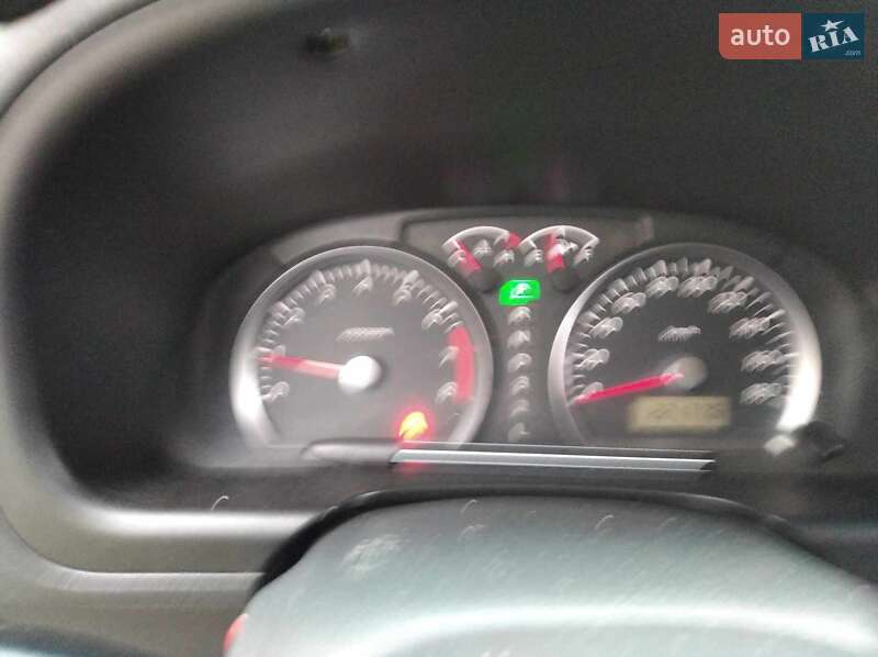 Внедорожник / Кроссовер Suzuki Jimny 2006 в Львове