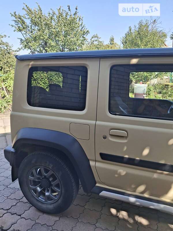 Внедорожник / Кроссовер Suzuki Jimny 2019 в Ирпене фото 8 Внедорожник / Кроссовер Suzuki Jimny 2019 в Ирпене
