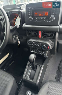 Внедорожник / Кроссовер Suzuki Jimny 2020 в 