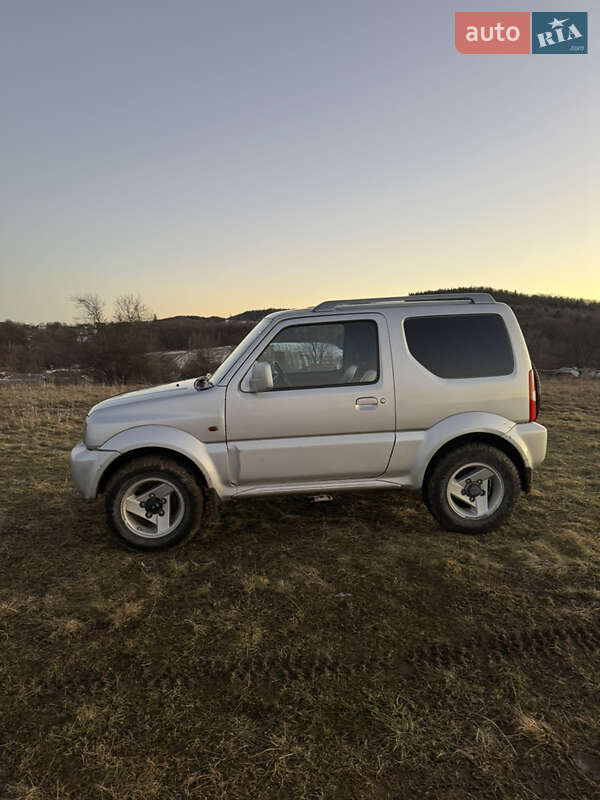 Внедорожник / Кроссовер Suzuki Jimny 2004 в Болехове