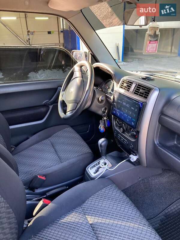 Внедорожник / Кроссовер Suzuki Jimny 2016 в Киеве