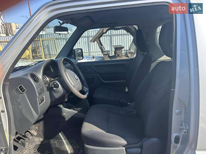 Внедорожник / Кроссовер Suzuki Jimny 2013 в Полтаве