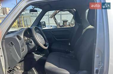 Внедорожник / Кроссовер Suzuki Jimny 2013 в 