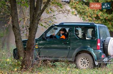 Внедорожник / Кроссовер Suzuki Jimny 2005 в 