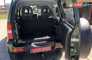 Внедорожник / Кроссовер Suzuki Jimny 2010 в 