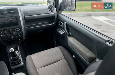 Внедорожник / Кроссовер Suzuki Jimny 2012 в 