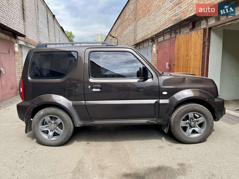 Позашляховик / Кросовер Suzuki Jimny 2016 в Києві