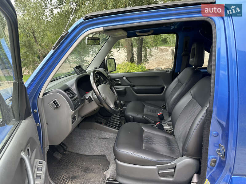Внедорожник / Кроссовер Suzuki Jimny 2000 в Киеве
