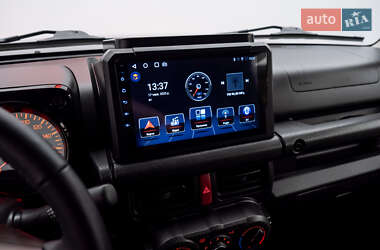 Внедорожник / Кроссовер Suzuki Jimny 2020 в 