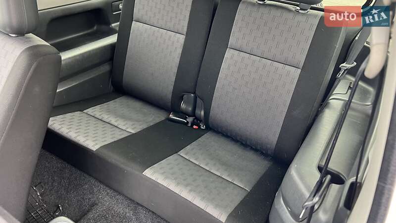 Внедорожник / Кроссовер Suzuki Jimny 2010 в Киеве