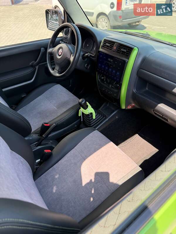 Внедорожник / Кроссовер Suzuki Jimny 2006 в Черновцах