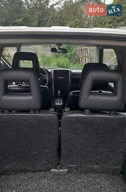 Внедорожник / Кроссовер Suzuki Jimny 2007 в 