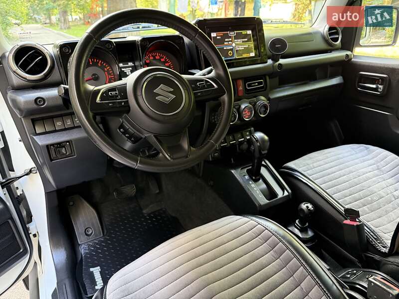 Внедорожник / Кроссовер Suzuki Jimny 2019 в Киеве