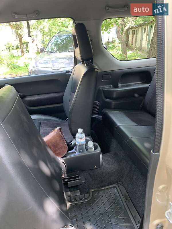 Внедорожник / Кроссовер Suzuki Jimny 2007 в Львове