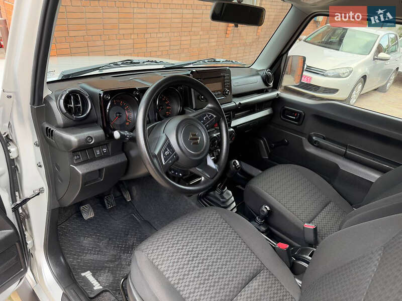 Внедорожник / Кроссовер Suzuki Jimny 2020 в Дубно