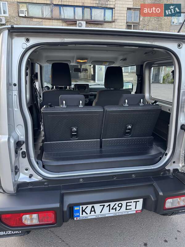 Внедорожник / Кроссовер Suzuki Jimny 2022 в Киеве