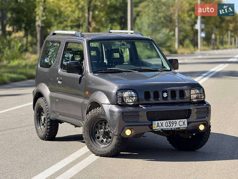 Внедорожник / Кроссовер Suzuki Jimny 2011 в Харькове