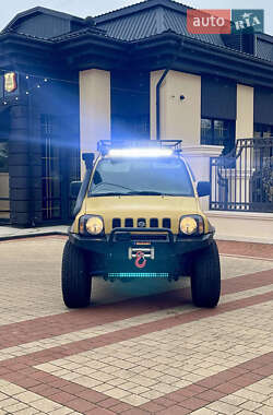 Внедорожник / Кроссовер Suzuki Jimny 2000 в 