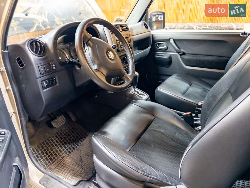 Внедорожник / Кроссовер Suzuki Jimny 2009 в Киеве фото 5 Внедорожник / Кроссовер Suzuki Jimny 2009 в Киеве