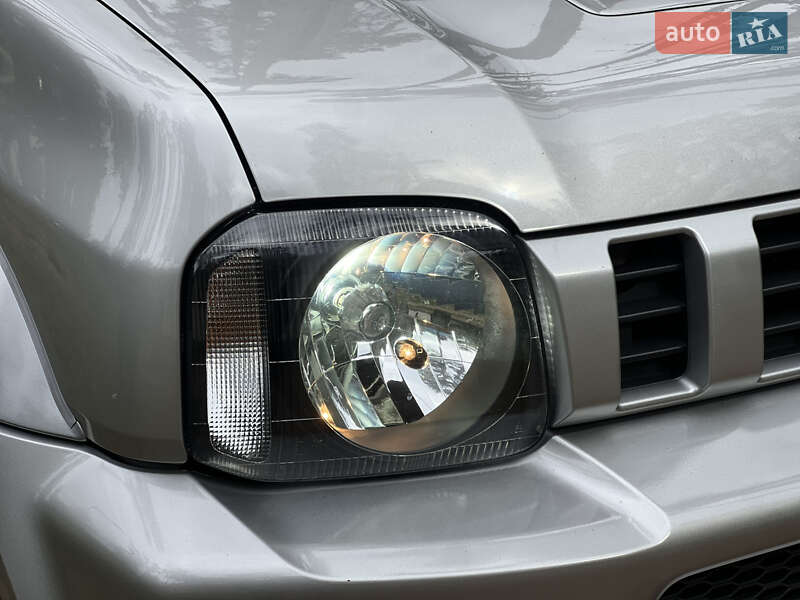 Внедорожник / Кроссовер Suzuki Jimny 2015 в Киеве фото 6 Внедорожник / Кроссовер Suzuki Jimny 2015 в Киеве