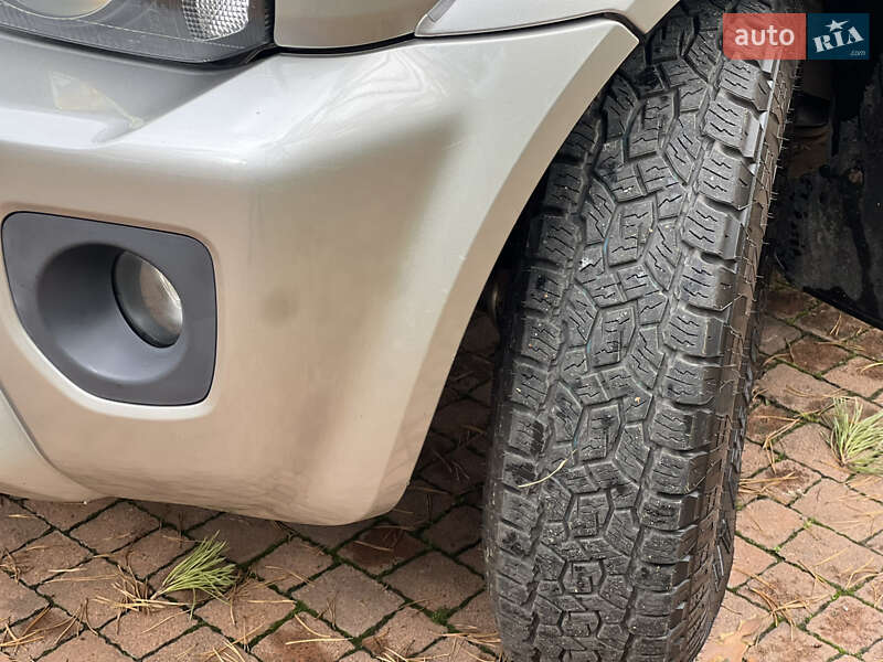 Внедорожник / Кроссовер Suzuki Jimny 2015 в Киеве фото 12 Внедорожник / Кроссовер Suzuki Jimny 2015 в Киеве