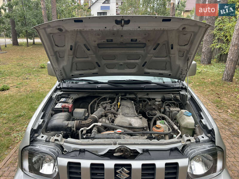 Внедорожник / Кроссовер Suzuki Jimny 2015 в Киеве фото 26 Внедорожник / Кроссовер Suzuki Jimny 2015 в Киеве