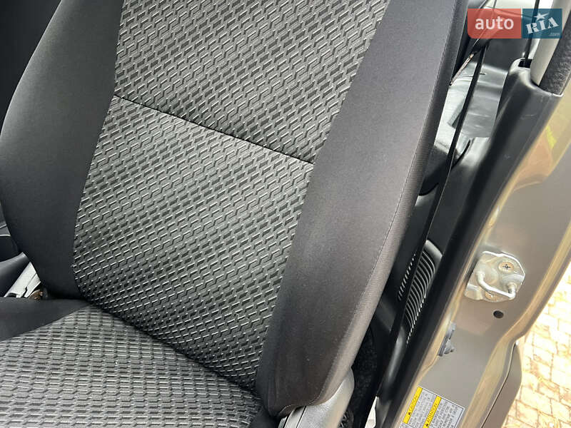 Внедорожник / Кроссовер Suzuki Jimny 2015 в Киеве фото 37 Внедорожник / Кроссовер Suzuki Jimny 2015 в Киеве