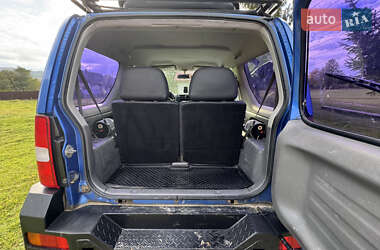 Внедорожник / Кроссовер Suzuki Jimny 2000 в 