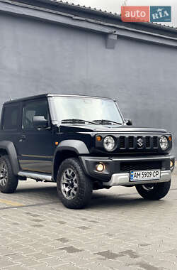 Позашляховик / Кросовер Suzuki Jimny 2019 в 