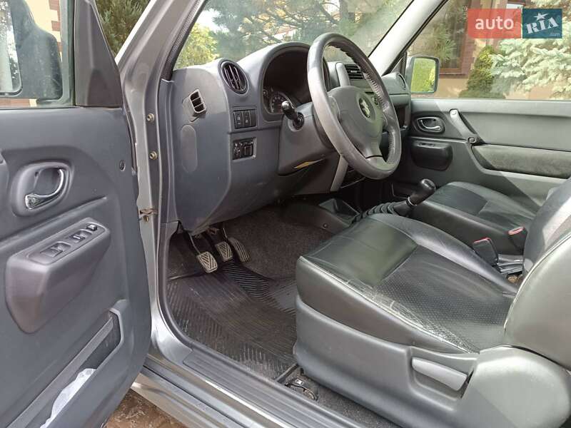 Внедорожник / Кроссовер Suzuki Jimny 2006 в Коломые