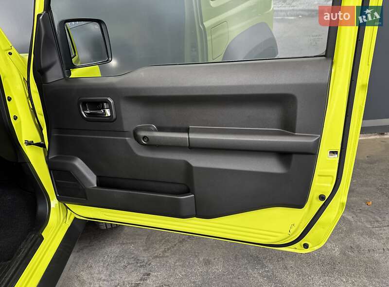 Позашляховик / Кросовер Suzuki Jimny 2019 в Києві фото 55 Позашляховик / Кросовер Suzuki Jimny 2019 в Києві