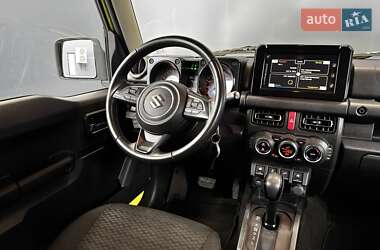 Позашляховик / Кросовер Suzuki Jimny 2019 в 