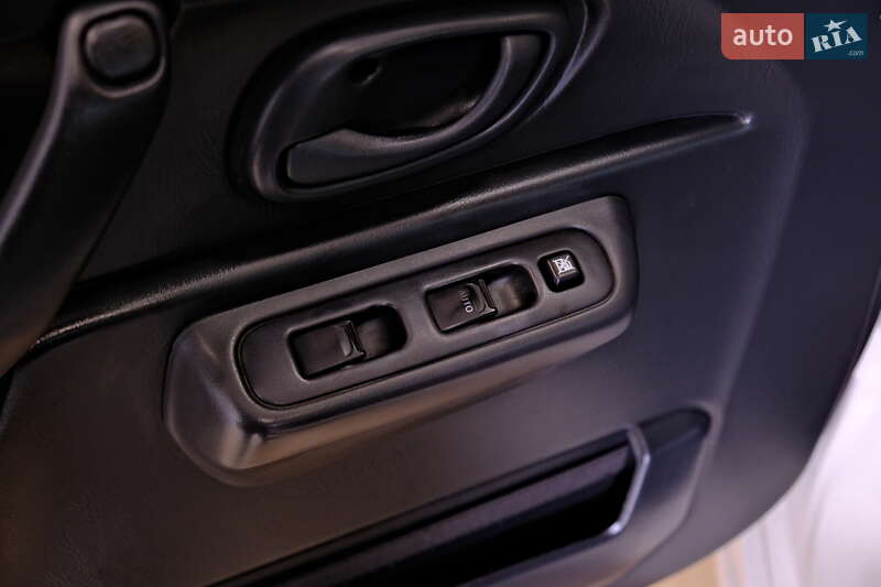 Внедорожник / Кроссовер Suzuki Jimny 2016 в Одессе