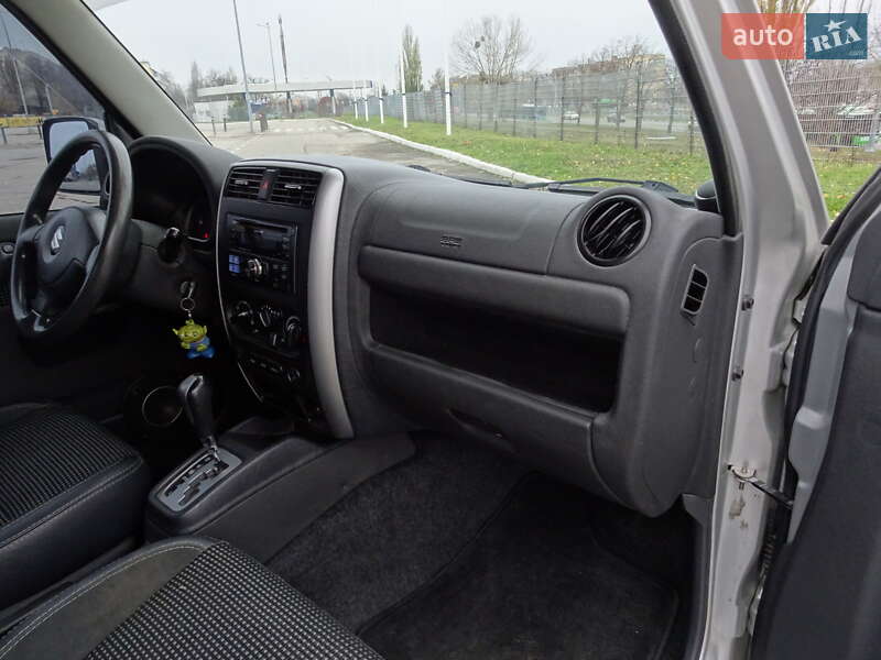 Внедорожник / Кроссовер Suzuki Jimny 2010 в Харькове фото 11 Внедорожник / Кроссовер Suzuki Jimny 2010 в Харькове