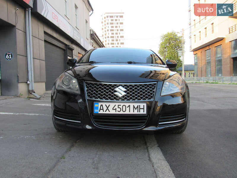 Седан Suzuki Kizashi 2010 в Харкові
