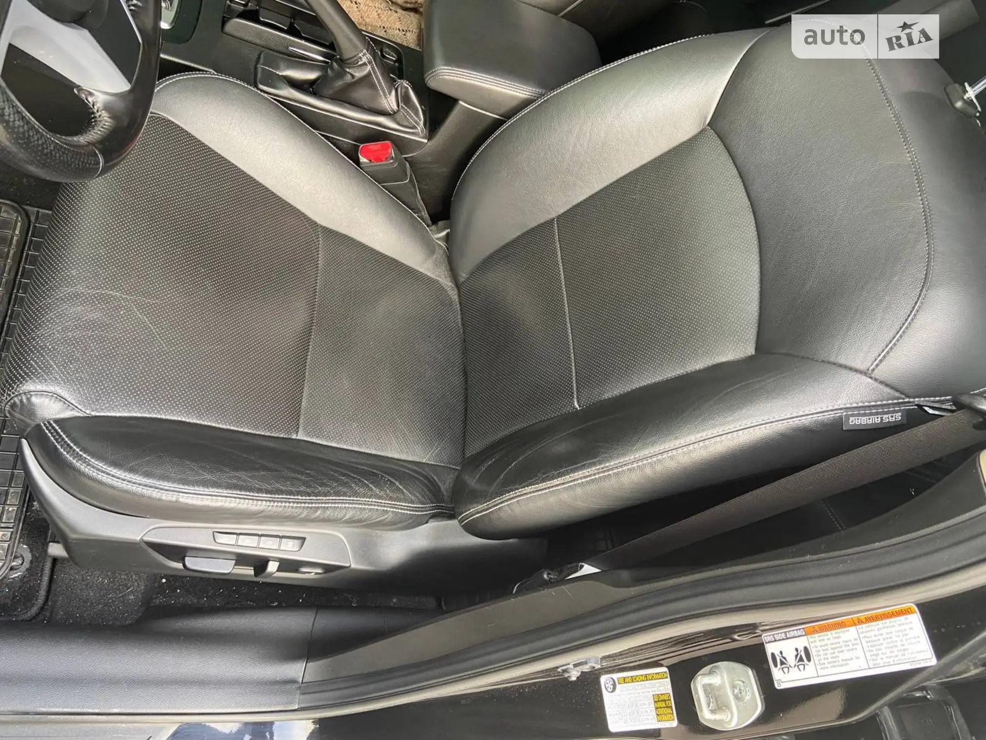 2011 Suzuki Kizashi - мініатюра 22