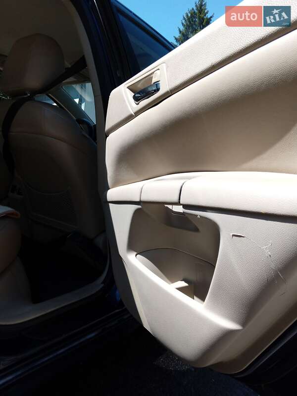 Седан Suzuki Kizashi 2010 в Тернополе