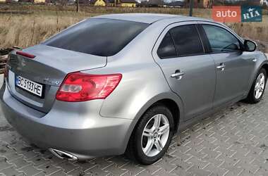 Седан Suzuki Kizashi 2010 в Радехові