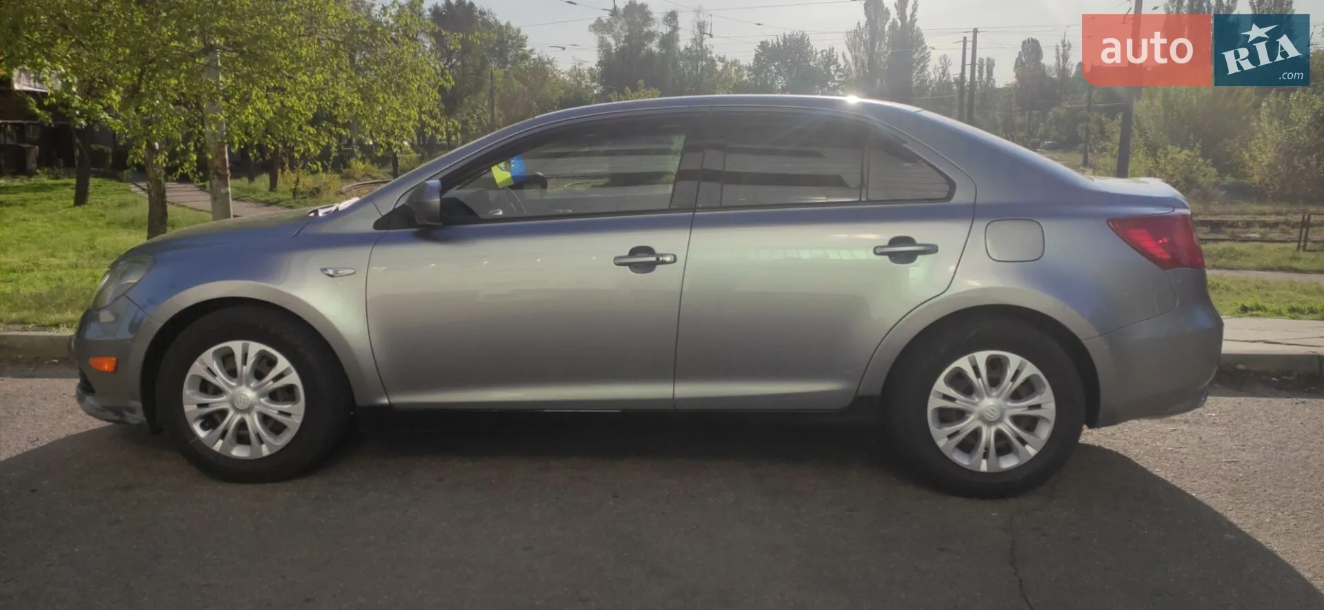 2011 Suzuki Kizashi - мініатюра 8